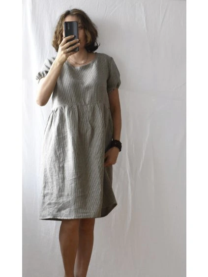 Lněné šaty
