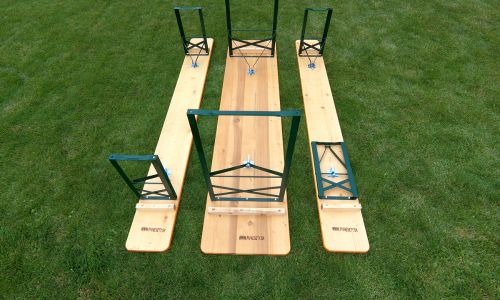 Miért ideális választás az összecsukható sörpad garnitúra?