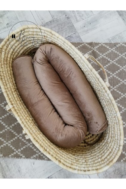 Kojící polštář 3v1 PREMIUM hnědý velvet