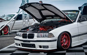 BMW E36 325i Cabrio 153kW White Rag