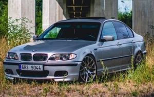 BMW E46 325i 143kW od Andrewa