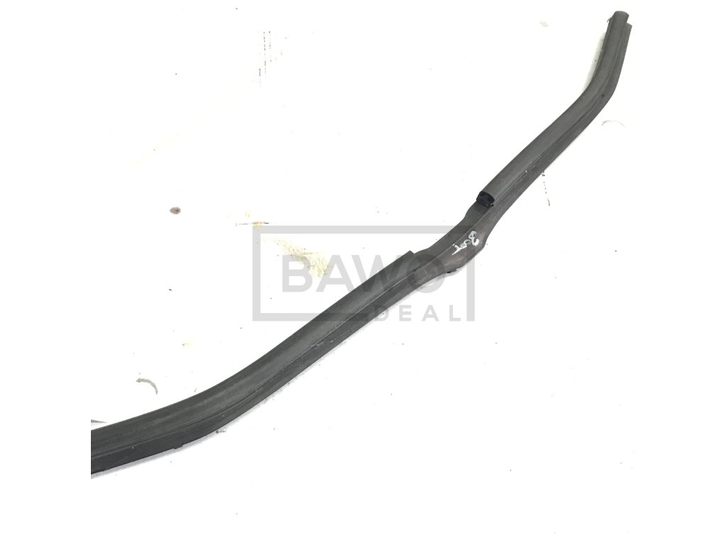 821 pridrzovaci lista oem 51117063835 originalni dil bmw