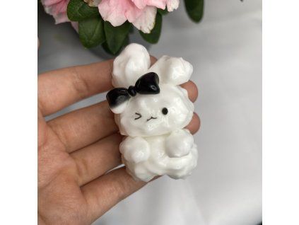 Squishy králíček s mašličkou
