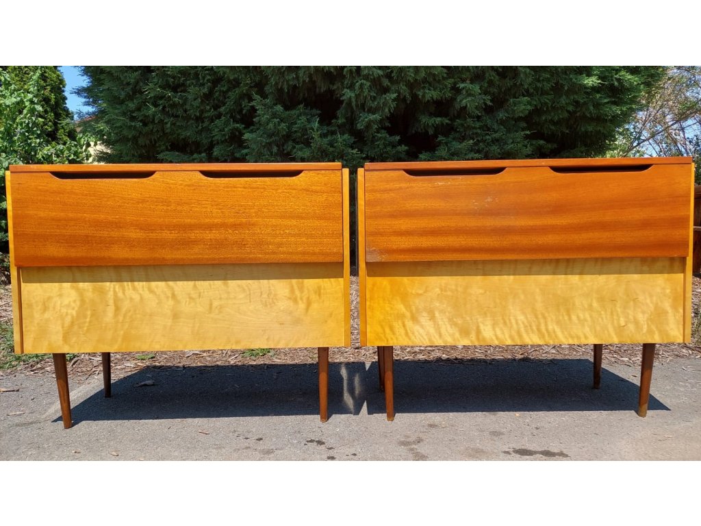 Komoda, peřiňák, skříňka, ložnice, socialismus, vintage, 70.-80. léta