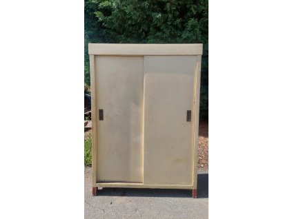 Skříň, komoda, prádelník, šatník, retro