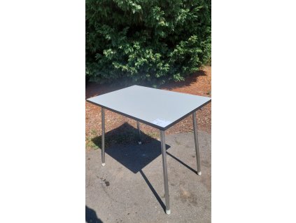 7 Stůl kuchyňský, jídelní, retro, socialismus