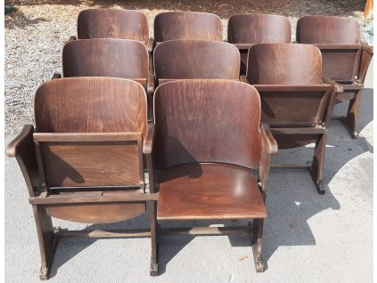 Kino divadlo lavice sedačka sedadlo Ton Thonet Oswald