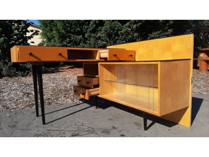 Noční Stolek, toaletka, vitrína, knihovna 70.-80. léta