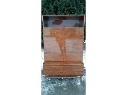 Komoda, obývací stěna