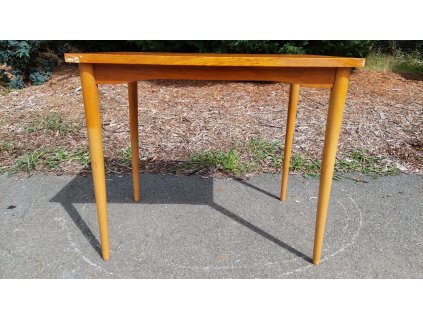 Jídelní kuchyňský stůl socialismus retro 70.-80. léta