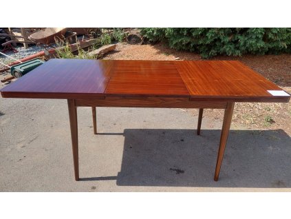 (22) Stůl kuchyňský, jídelní,retro, socialismus
