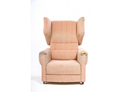 131 Křeslo ušák, retro, socialismus, vintage