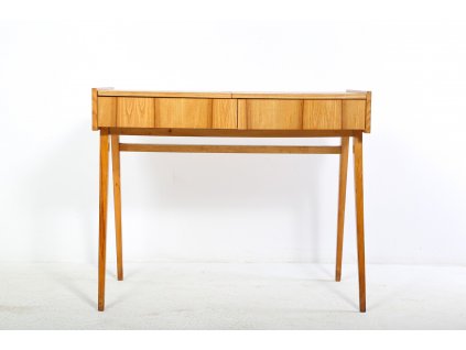 33 Stolek noční, šperkovnice, galerka, retro