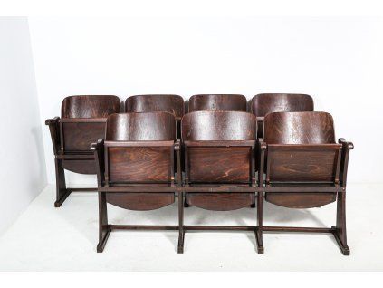 Kinolavice, čtyřsedák Thonet