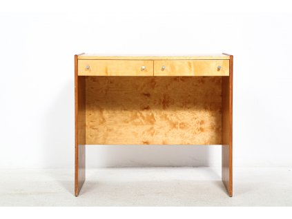 (96) Komoda, noční stolek, galerka, retro