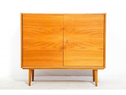 105 Komoda, skříňka, knihovna, retro, socialismus