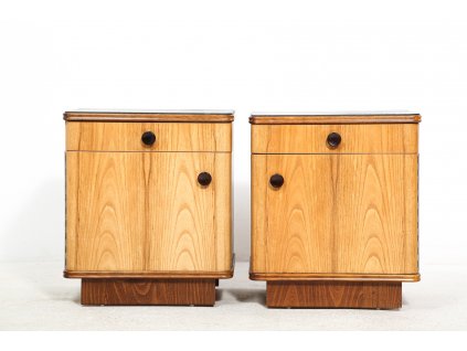 92 Stolek noční, komoda, retro, socialismus