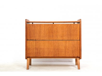 144 Komoda, peřiňák, Tatra, retro, socialismus