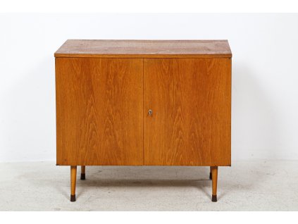 (547) Komoda UP závody Rousínov, prádelník, retro