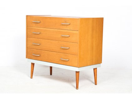 Komoda, galerka, stolek, prádelník