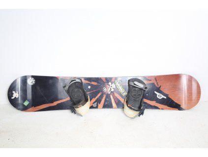 184 Freestyle snowboard 152 wide