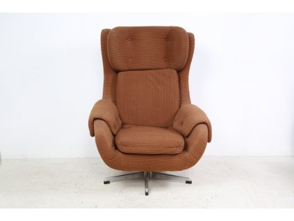 Křeslo ušák, otočné, retro, socialismus