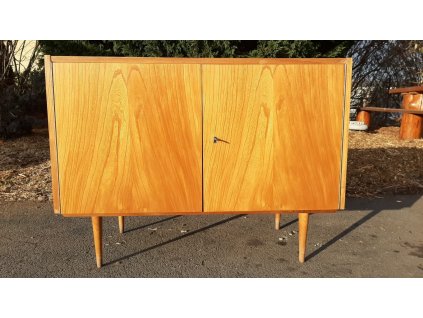 Komoda, prádelník, skříňka, 70.-80. léta, retro