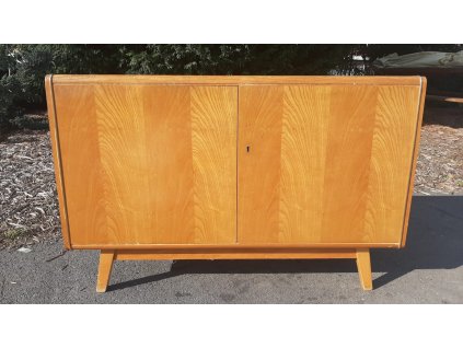 Komoda Skříňka Prádelník Jiroutek Socialismus 70.-80. léta