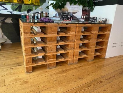 Paletový Prodejní Pult Stůl Podsvícený