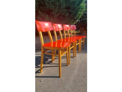 Designová jídelní židle