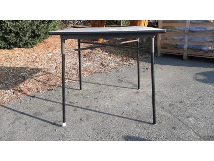 Jídelní umakartový stůl Brusel 70.-80. léta retro