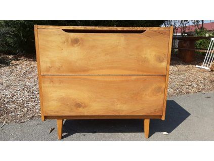 Komoda, peřiňák TATRA