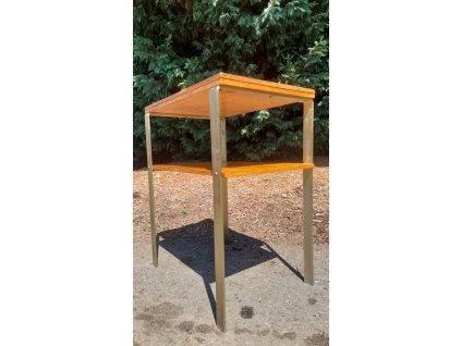 125 Stolek servírovací, kavárenský, retro, funkionalistický