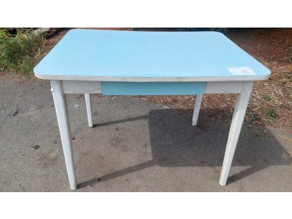 18 Stůl kuchyňský, jídelní,retro, socialismus