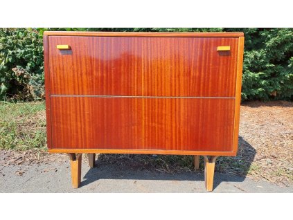 Peřiňák, komoda, prádelník, socialismus, retro, vintage