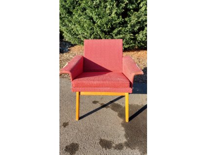 Křeslo Křesílko Skořepina 60.-70. léta Socialismus