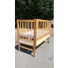 Dětská dřevěná postýlka