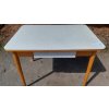 19 Stůl kuchyňský, jídelní,retro, socialismus