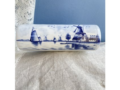 Porcelánový váleček