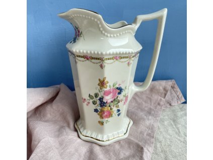 Džbán s květy 900 ml