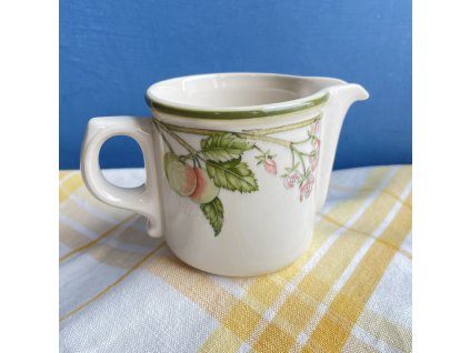 Mlékovka Wedgwood Wild Apple