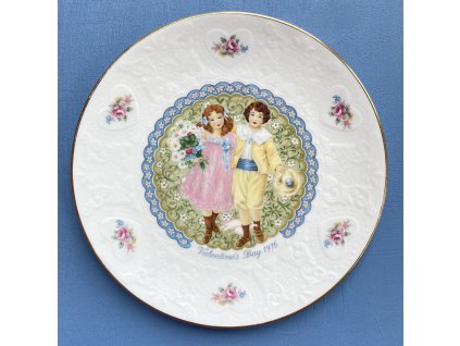 Dekorační talíř Royal Doulton Valentines Day