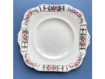 Porcelánový podnos s květy