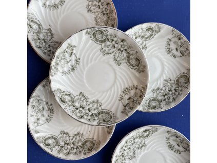starý porcelán