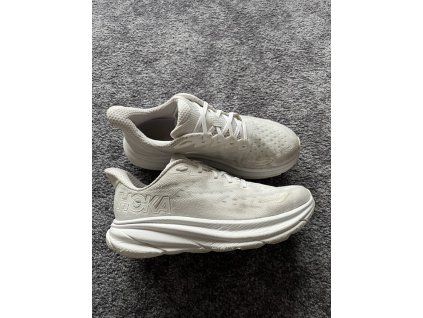 Hoka Clifton 9, velikost 40 2/3