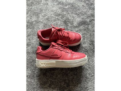 Nike Air Force 1, velikost 38