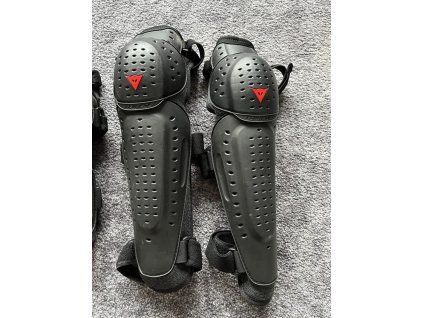 Kolenní chrániče Dainese, velikost UNI