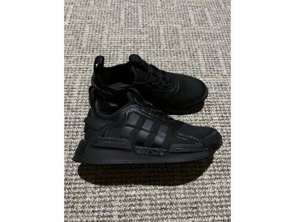 Adidas NMD V3, velikost 38