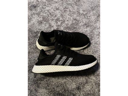 Adidas Deerupt Runner. Velikost 46