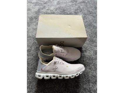 On Running, model Cloud 6 Push, velikost 39